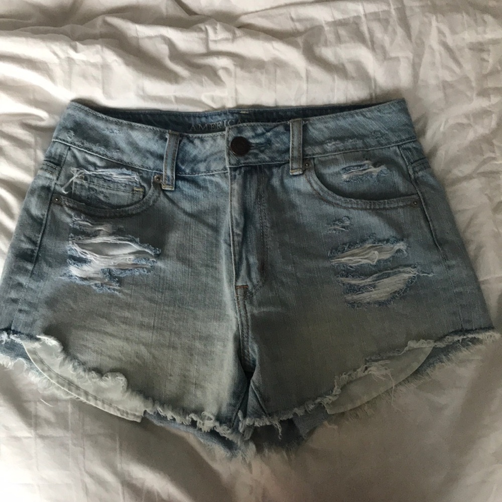 Light wash denim shorts